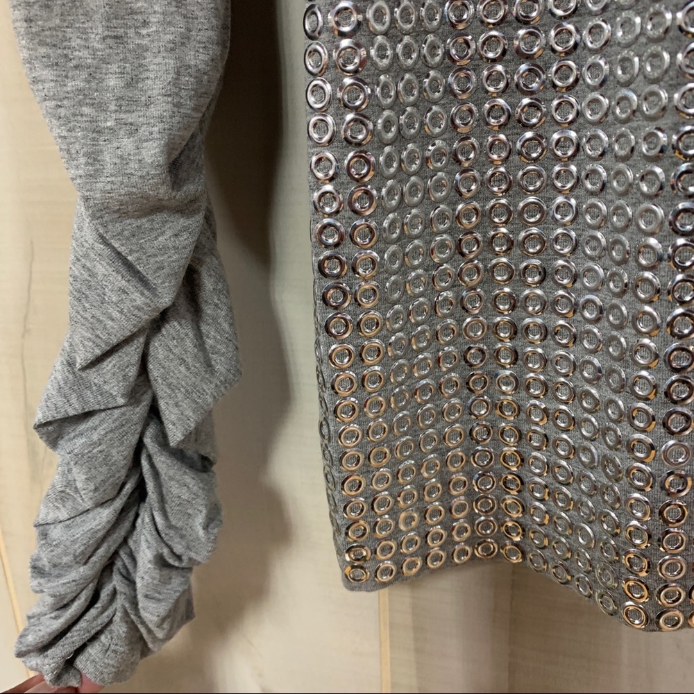 Kenneth Cole Grey Top Sequins Studs Ruched Arms S - Picture 7 of 8